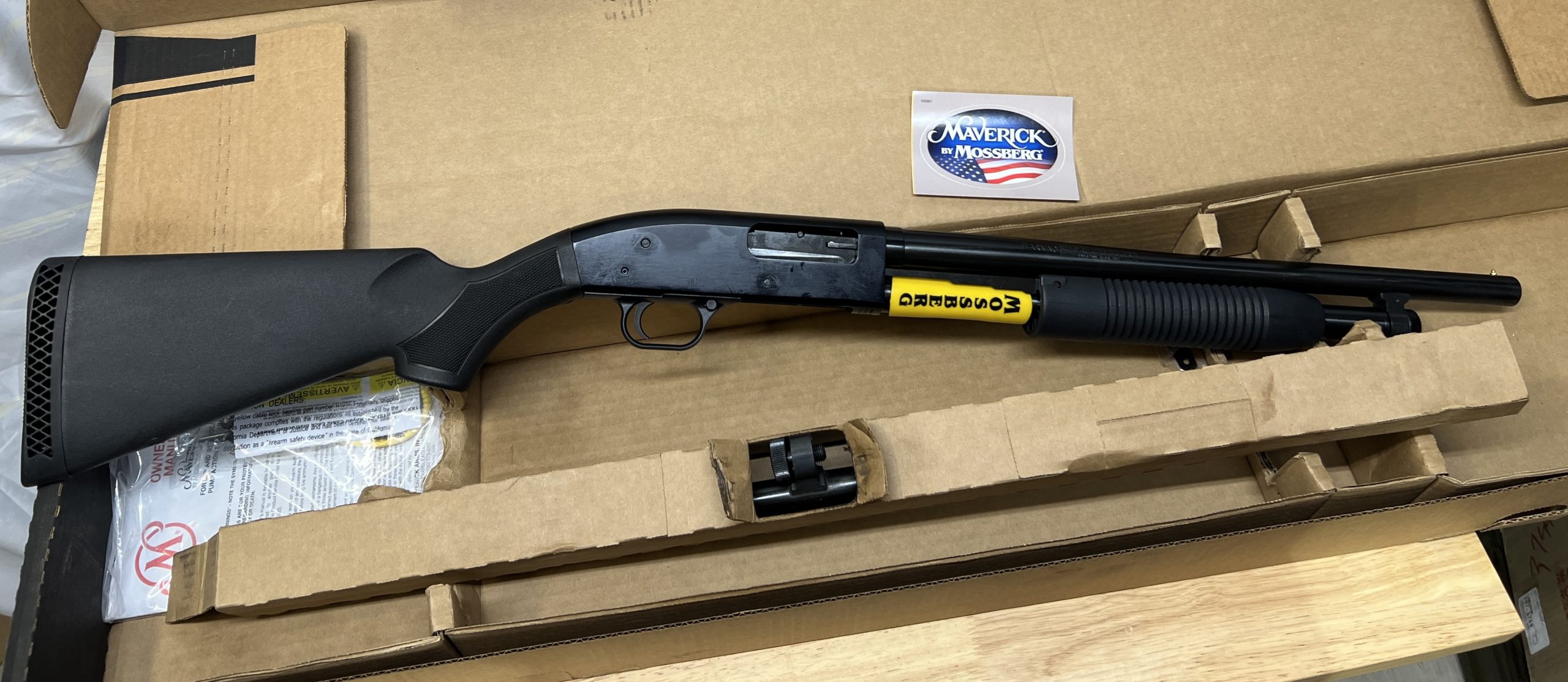 Mossberg Maverick Combo 12G Pump 2 Barrels - Image 3