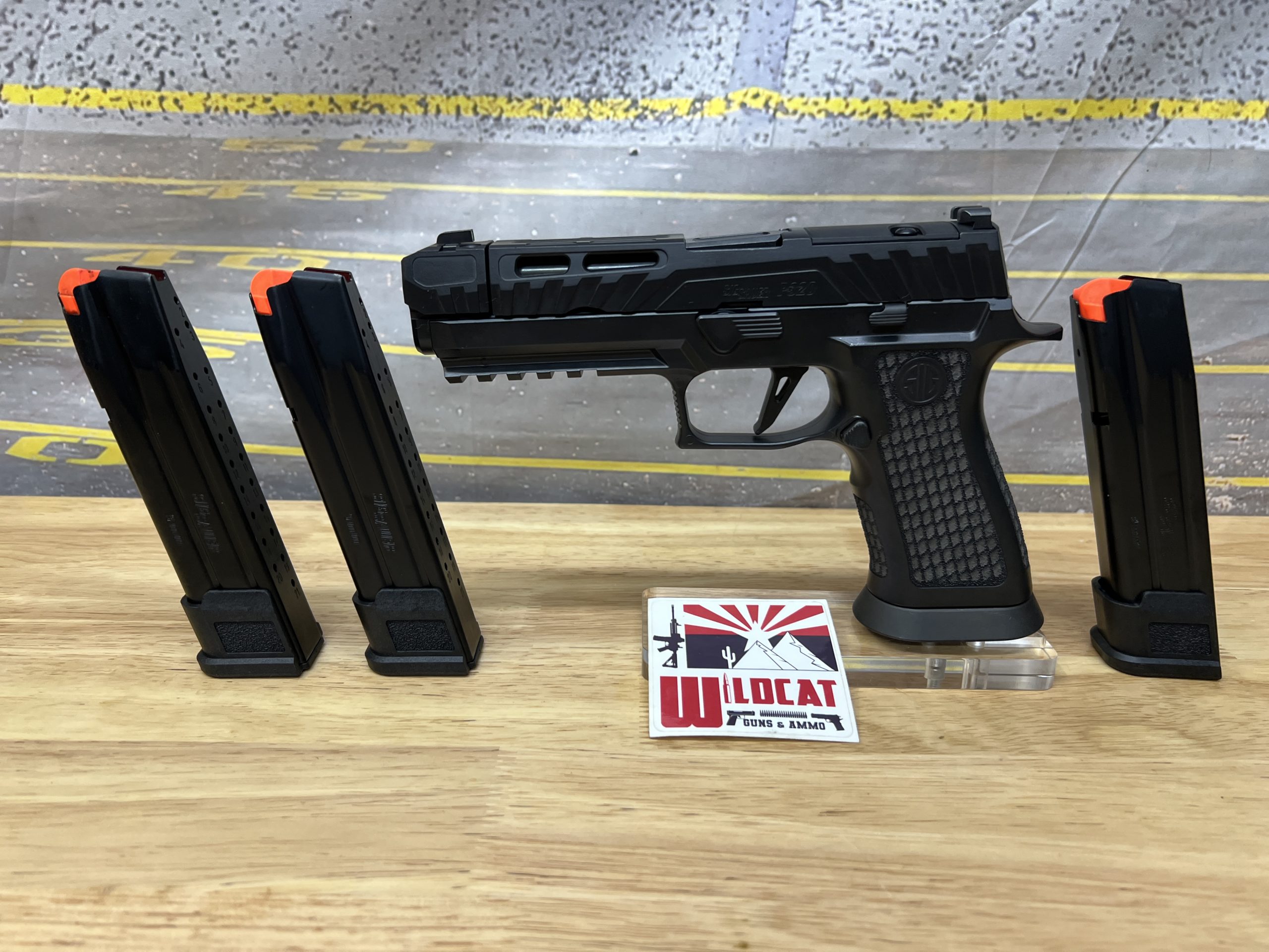 SIG SAUER P320 SPECTRE COMP BLACKOUT 9MM 21 rounds - USED - Image 5